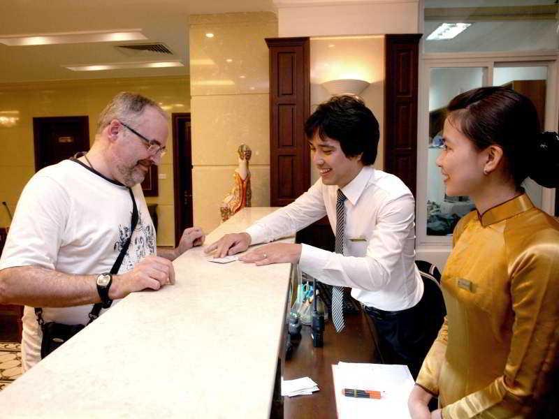 Hanoi Emotion Hotel Buitenkant foto