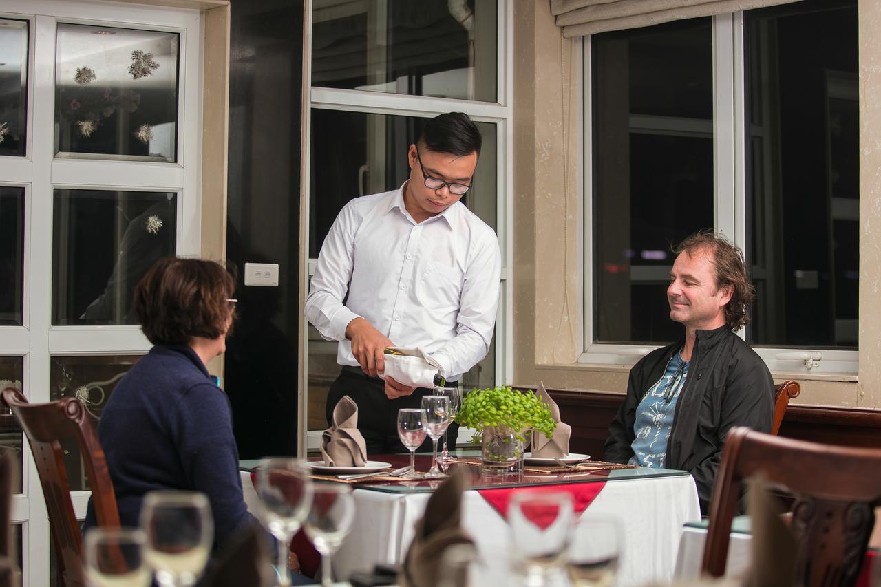 Hanoi Emotion Hotel Buitenkant foto