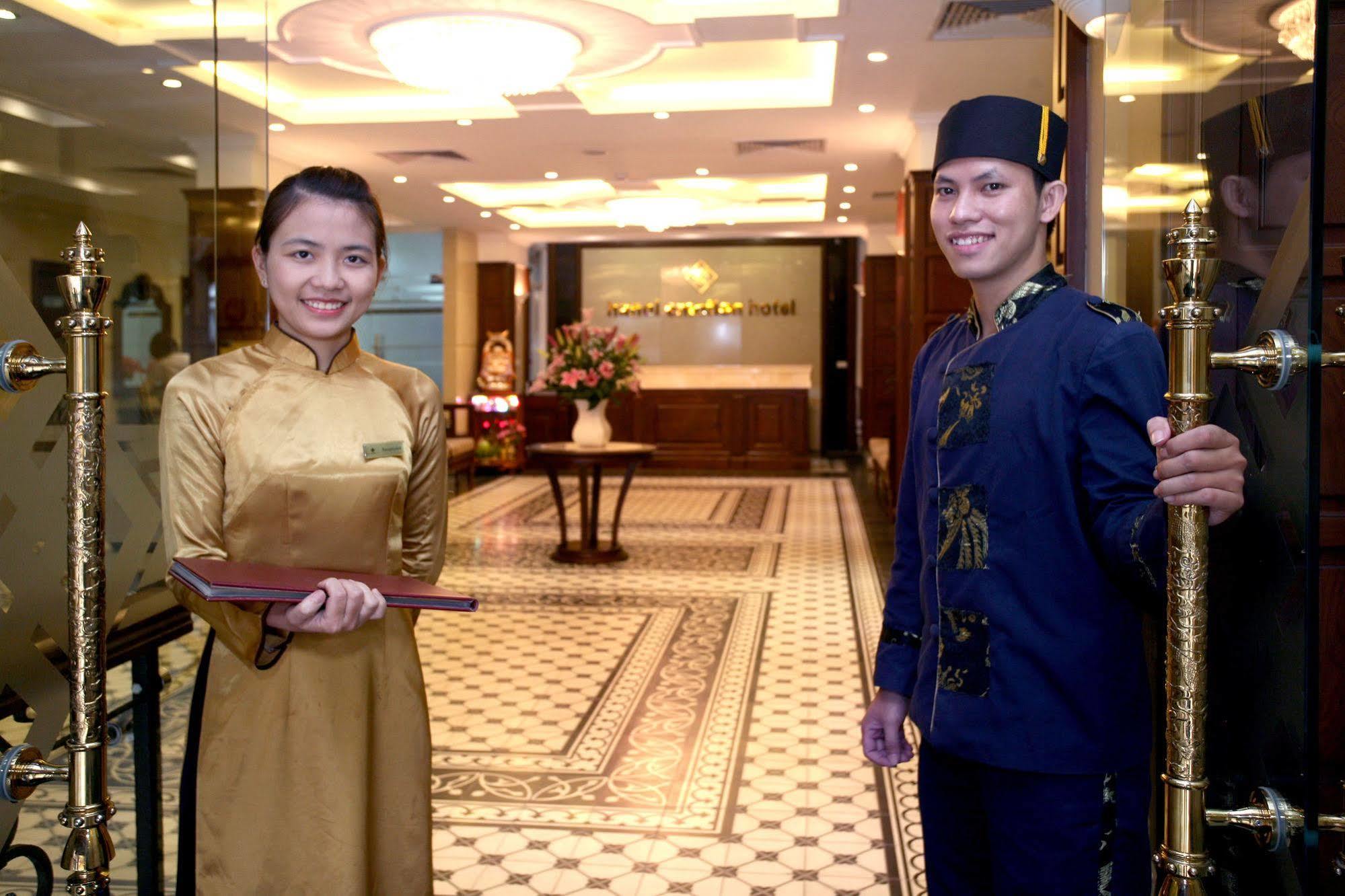 Hanoi Emotion Hotel Buitenkant foto